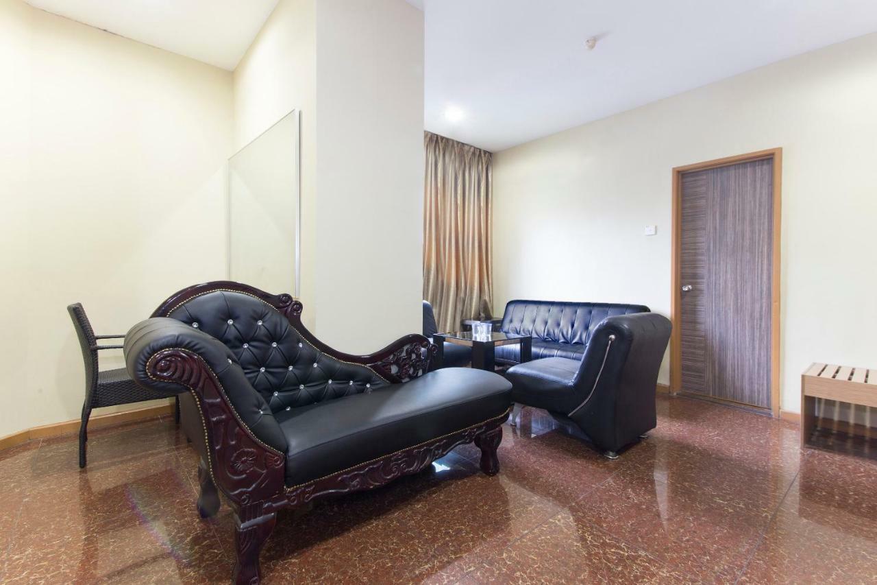 Oyo 422 Hotel Reno Kuala Lumpur Ngoại thất bức ảnh